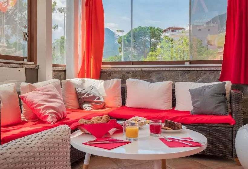 Fotos del hotel Il Nuovo Gabbiano:  15