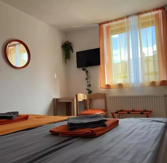 Fotos del hotel Pension Ttt:  17