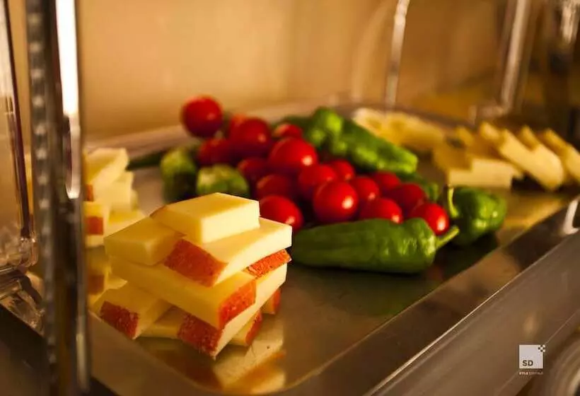 Fotos del hotel Aldrovandi Residence City Suites:  7