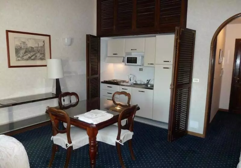 Fotos del hotel Aldrovandi Residence City Suites:  22