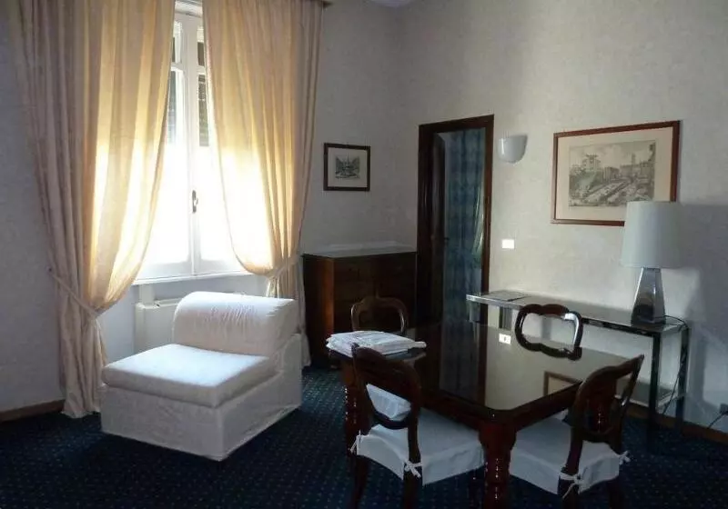 Fotos del hotel Aldrovandi Residence City Suites:  20