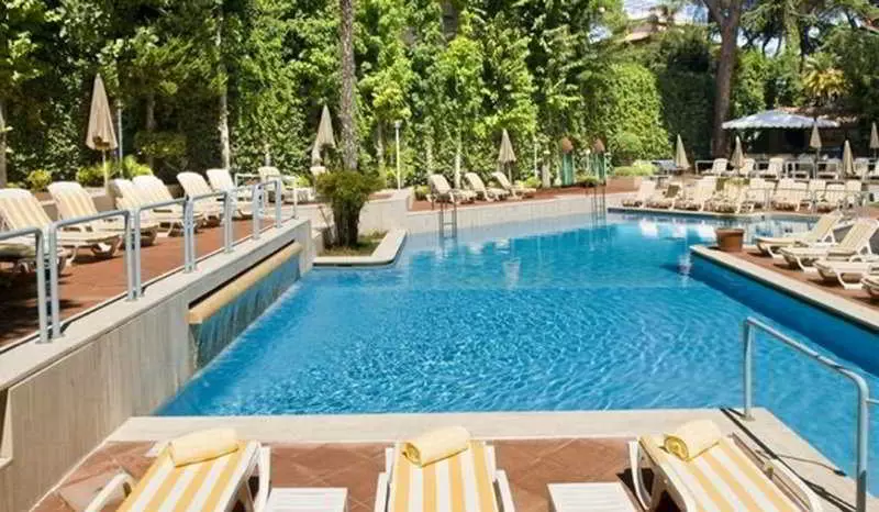 Fotos del hotel Aldrovandi Residence City Suites:  6