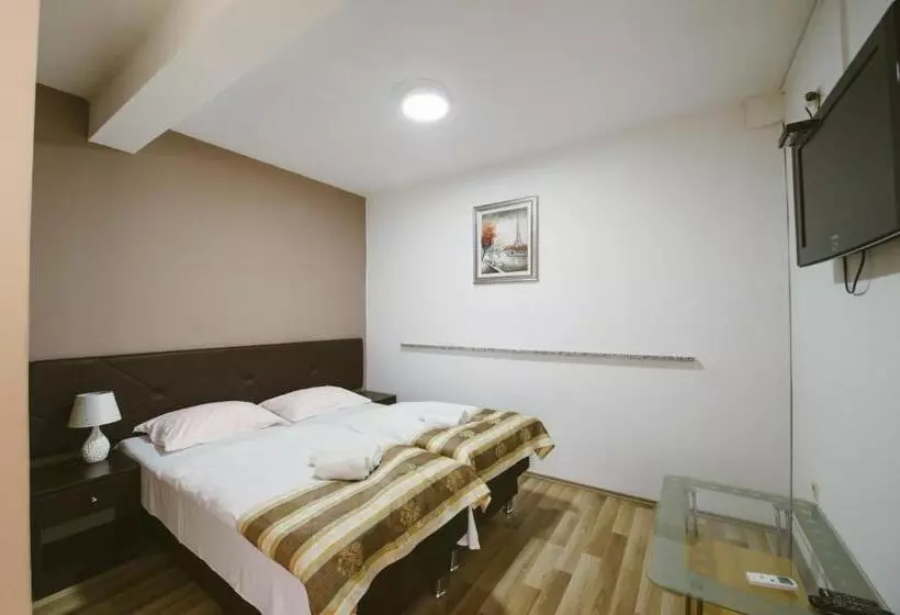 Fotos del hotel Flowers:  20