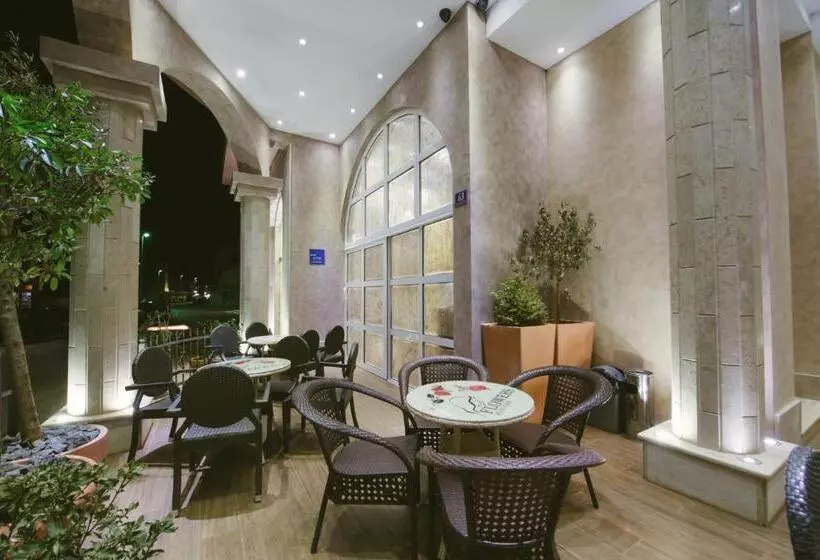 Fotos del hotel Flowers:  9