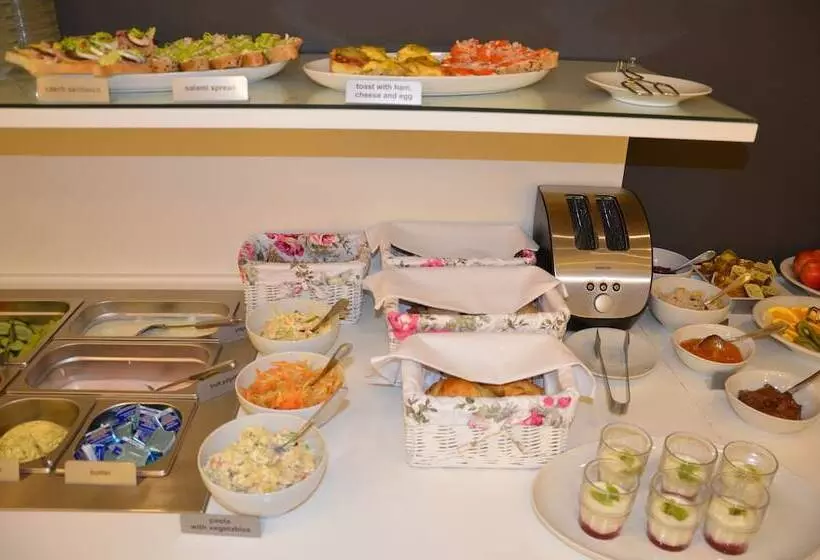 Fotos del hotel Pure White:  15