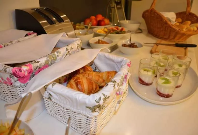 Fotos del hotel Pure White:  10