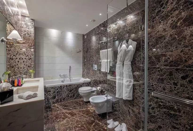 Fotos del hotel The First Roma Arte:  20