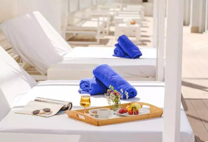 Fotos del hotel Triton Beach:  13