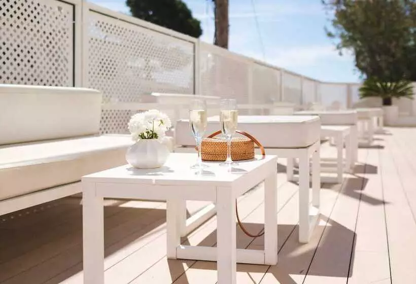 Fotos del hotel Triton Beach:  6