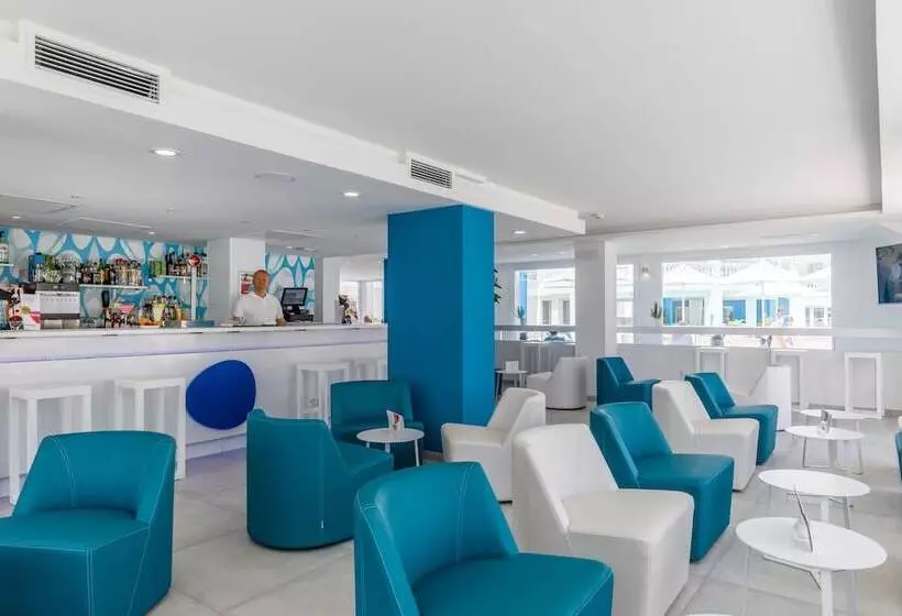 Fotos del hotel Triton Beach:  2