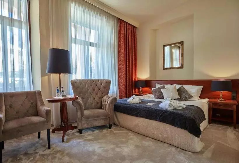 Fotos del hotel Grand  Stamary:  16