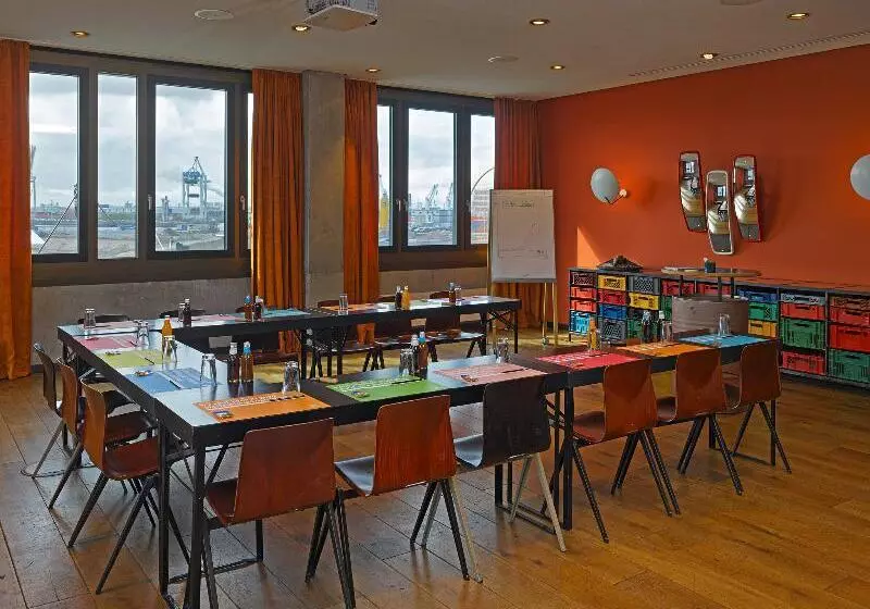 Fotos del hotel 25hours  Hamburg Hafencity:  7