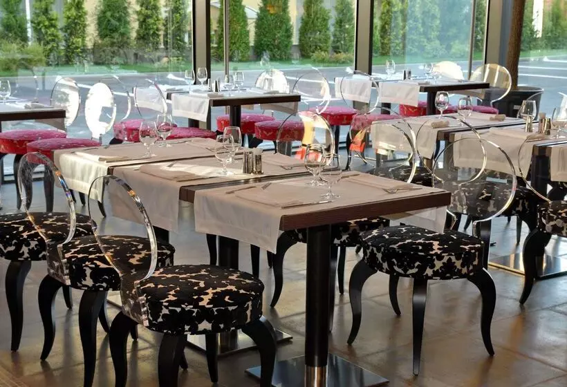 Fotos del hotel Golden Tulip Ana Dome:  8