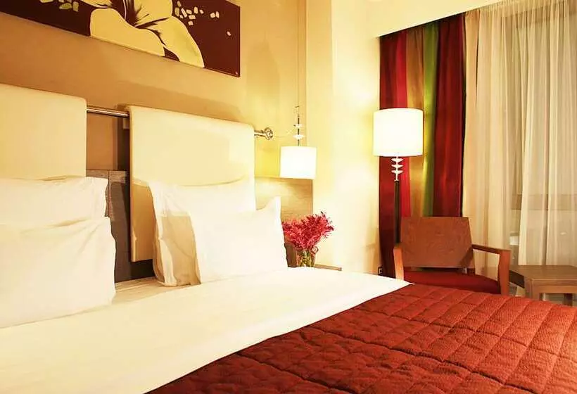 Fotos del hotel Golden Tulip Ana Dome:  2