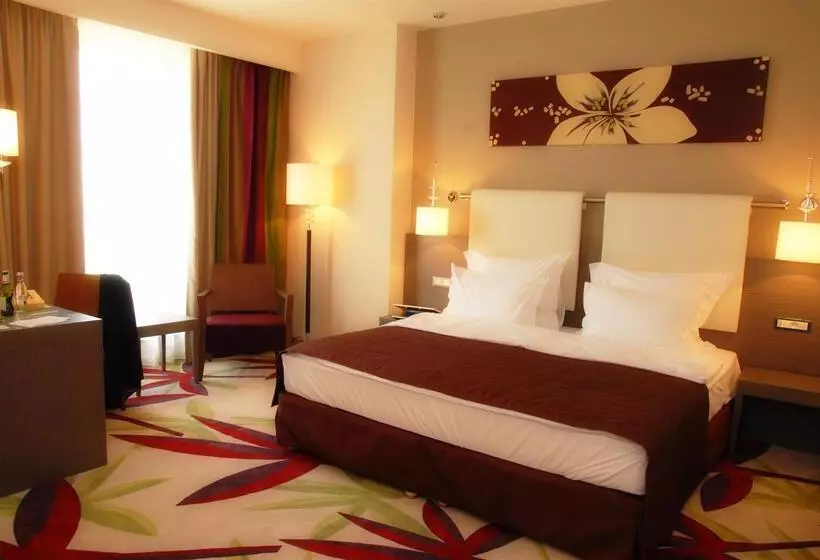 Fotos del hotel Golden Tulip Ana Dome:  23