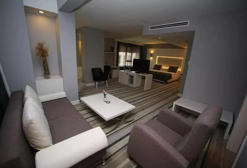 Fotos del hotel Grand Nora:  18