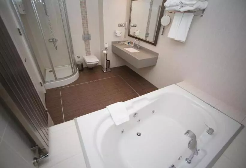 Fotos del hotel Grand Nora:  4