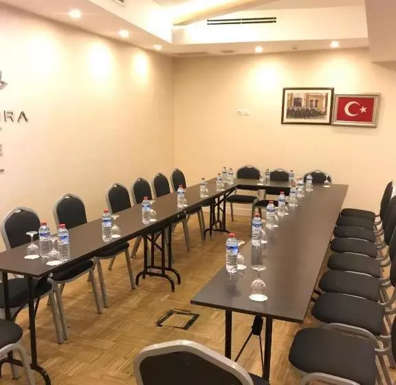 Fotos del hotel Grand Nora:  6