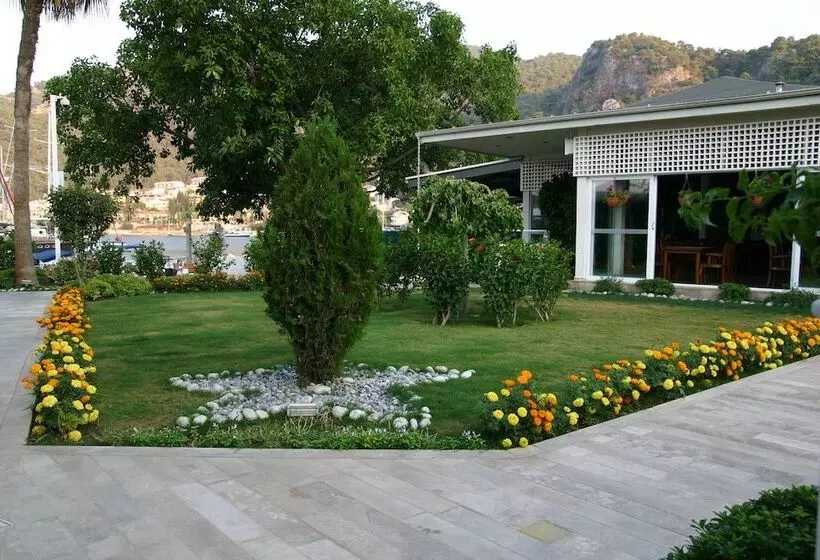 Fotos del hotel Marina Boutique:  10