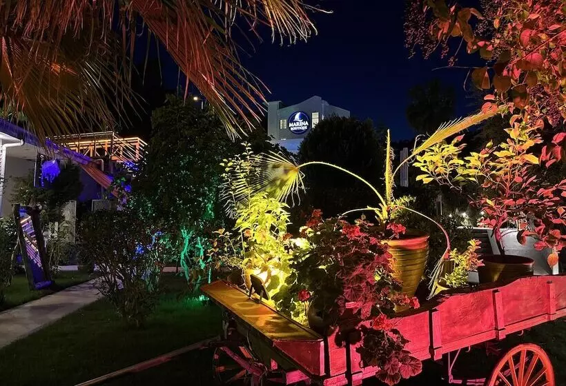 Fotos del hotel Marina Boutique:  15