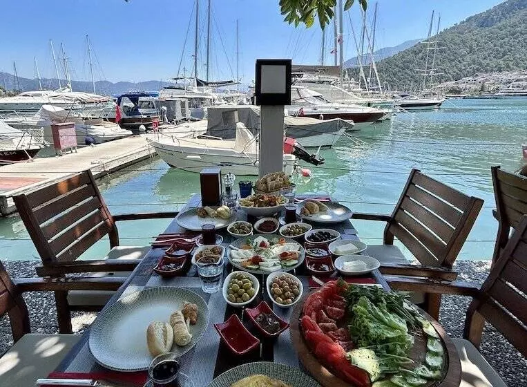 Fotos del hotel Marina Boutique:  23