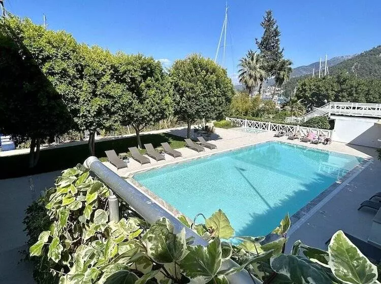 Fotos del hotel Marina Boutique:  2