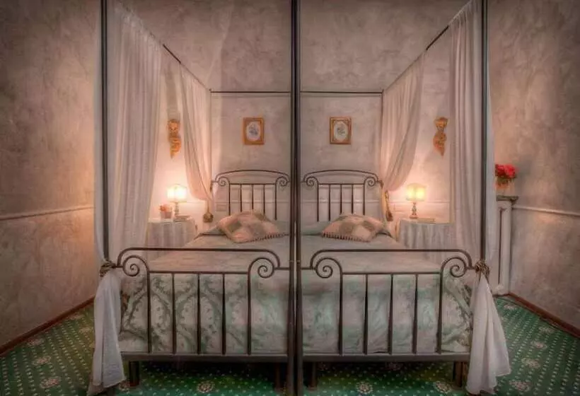 Fotos del hotel Torre Guelfa Palazzo Acciaiuoli:  17