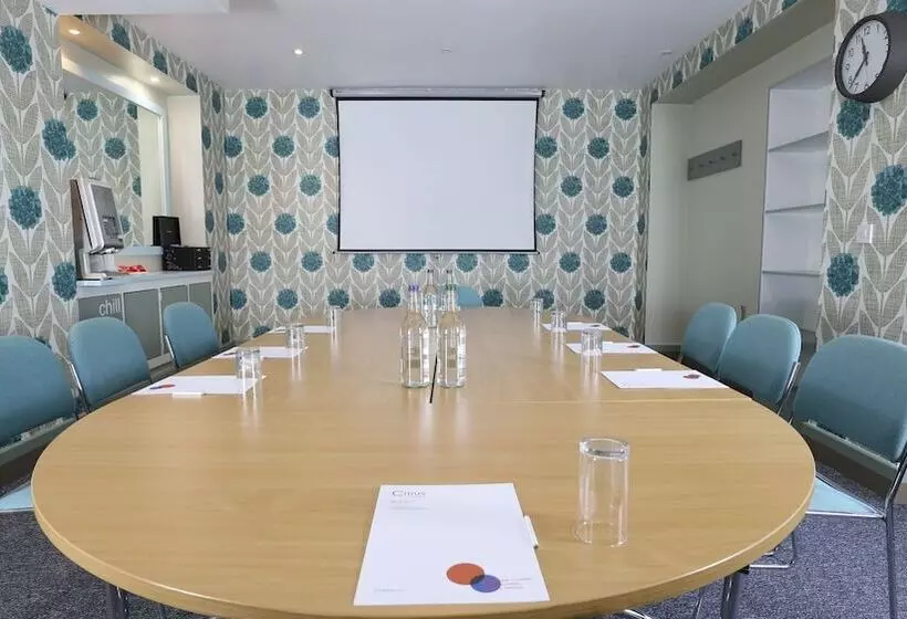 Fotos del hotel Citrus Hotel Cheltenham By Compass Hospitality:  8