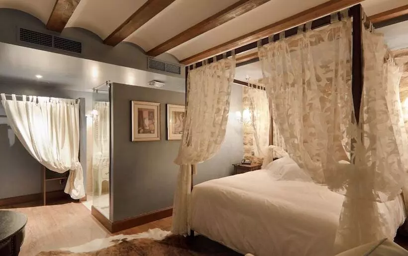 Fotos del hotel Hospederia De Los Parajes:  6