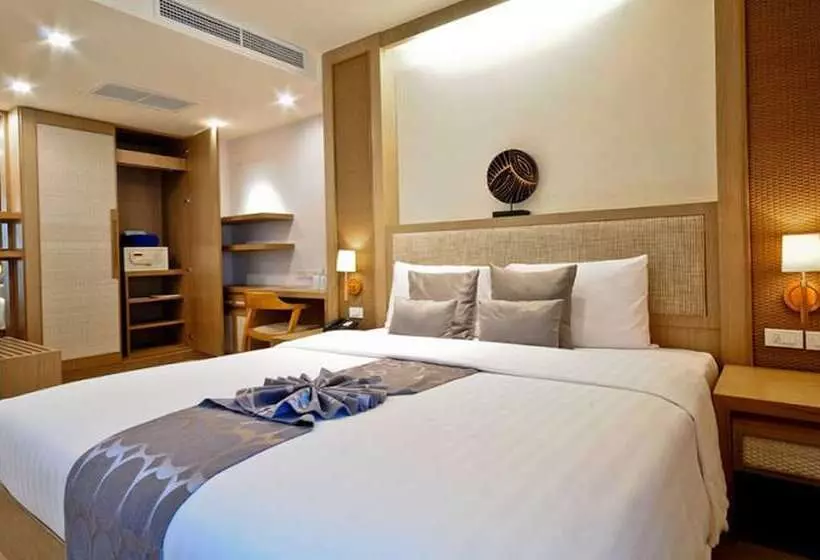 Fotos del hotel The Ashlee Plaza Patong  & Spa:  20