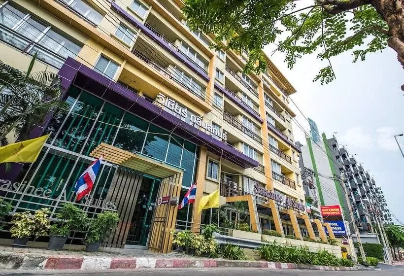 Bella B All Suite Bangkok