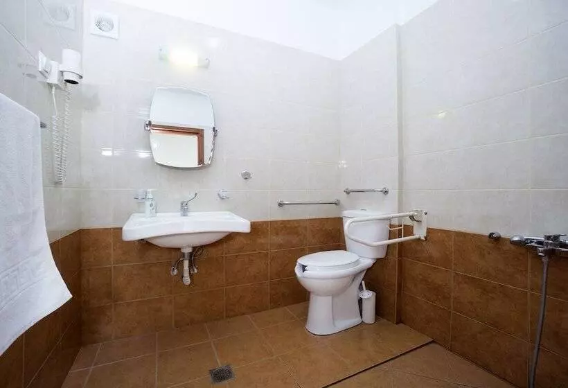 Fotos del hotel Georgina:  11