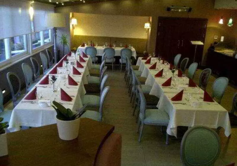 Fotos del hotel Listana:  5