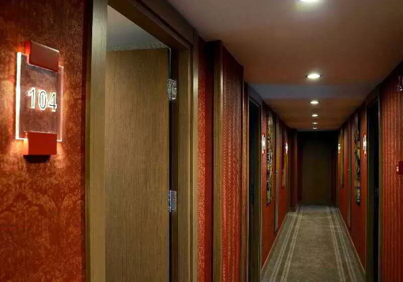 Fotos del hotel Listana:  3