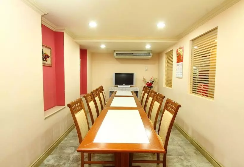 Fotos del hotel Silom Avenue Inn:  4