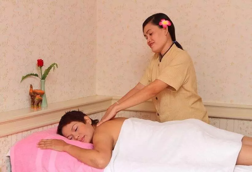 Fotos del hotel Silom Avenue Inn:  6