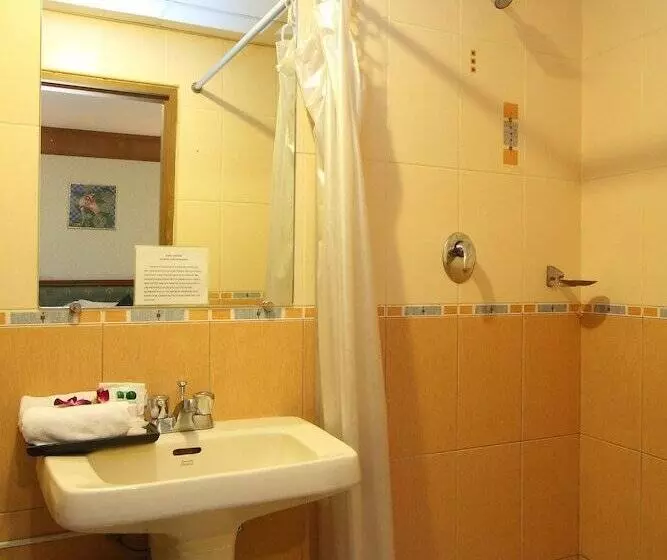 Fotos del hotel Silom Avenue Inn:  8