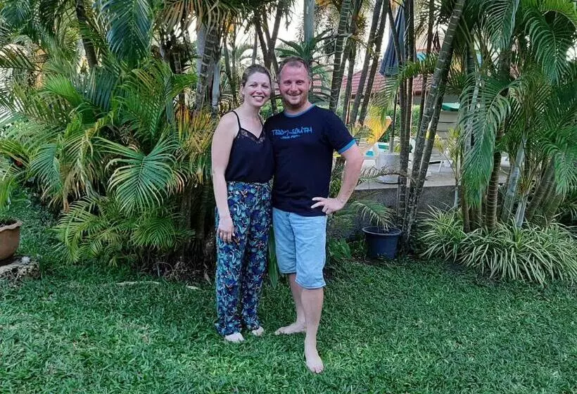 Fotos del hotel Smile House And Pool:  18