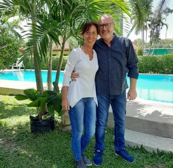 Fotos del hotel Smile House And Pool:  22