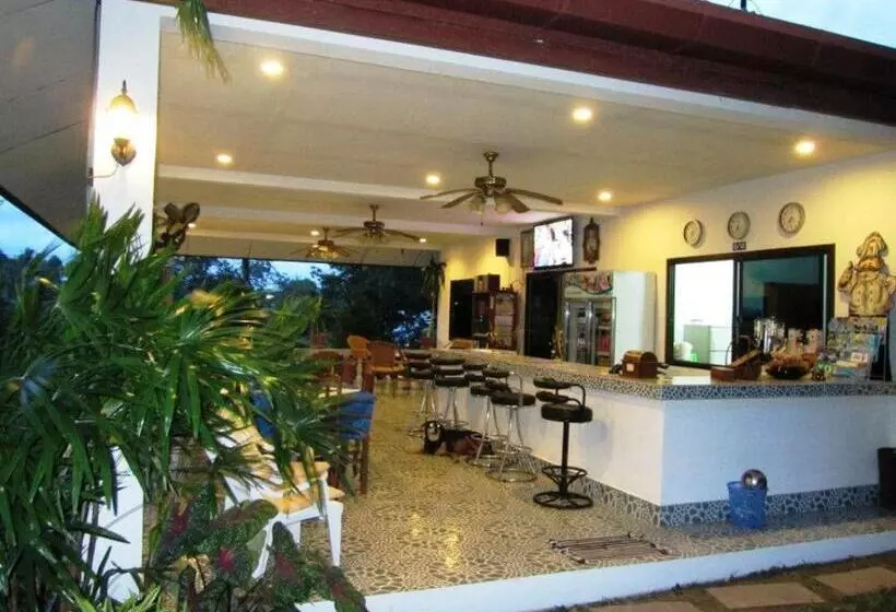 Fotos del hotel Smile House And Pool:  3