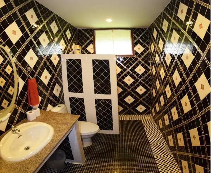 Fotos del hotel Smile House And Pool:  15