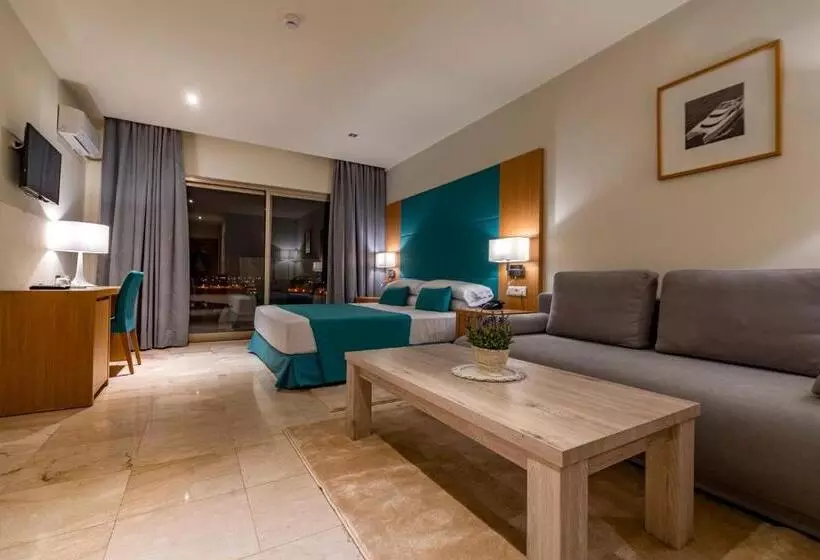 Fotos del hotel Suites Hotel Omeya:  2