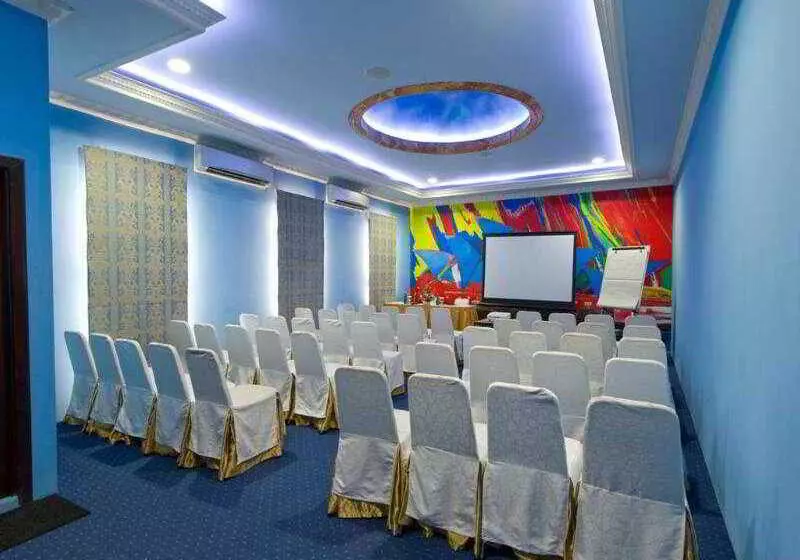 Fotos del hotel Amos Cozy  & Convention Hall:  8