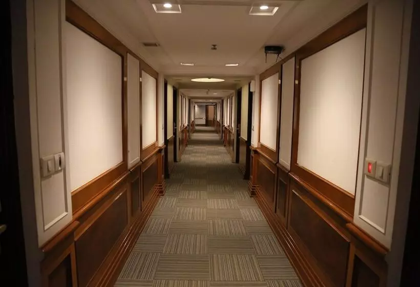 Fotos del hotel Benzz Park:  8