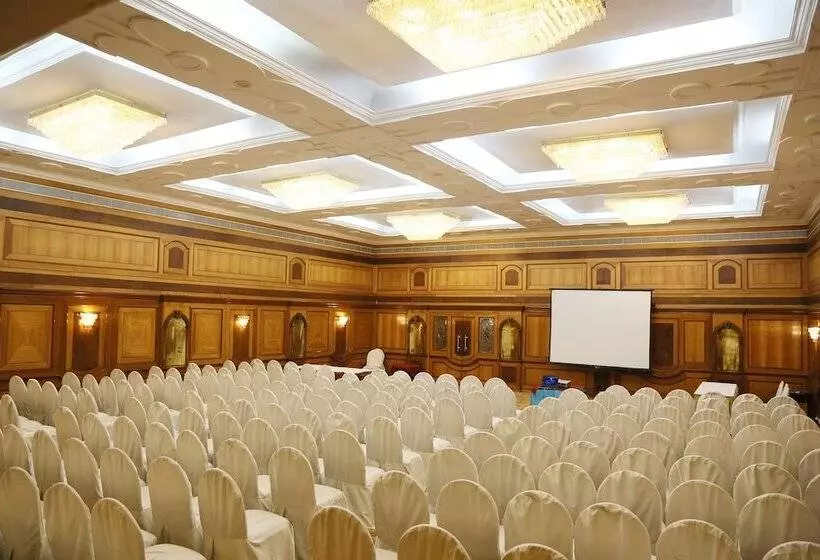 Fotos del hotel Benzz Park:  19