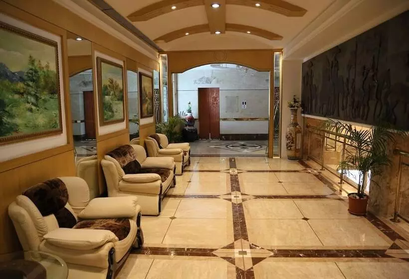 Fotos del hotel Benzz Park:  23