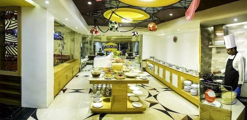 Fotos del hotel Benzz Park:  5