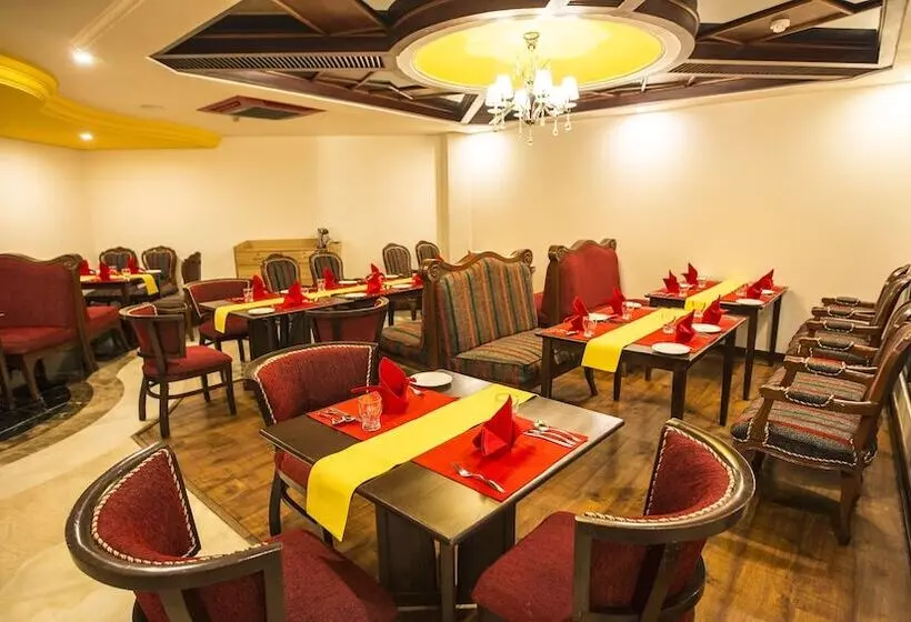 Fotos del hotel Benzz Park:  10