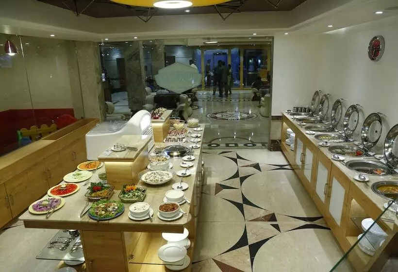 Fotos del hotel Benzz Park:  15