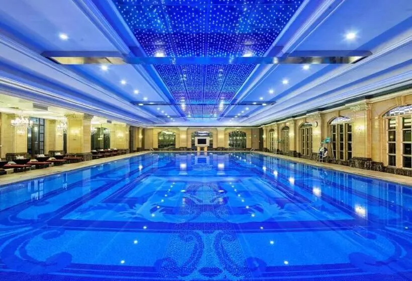 Fotos del hotel Chateau Star River Guangzhou Peninsula:  3